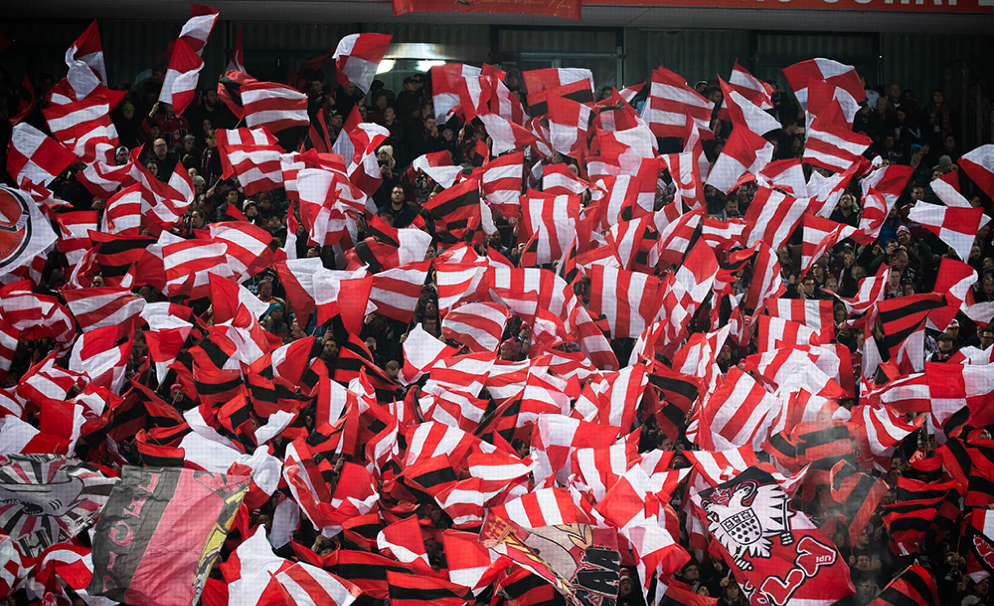 Ticket-Infos: Auswärtsspiele in Bremerhaven und Krefeld